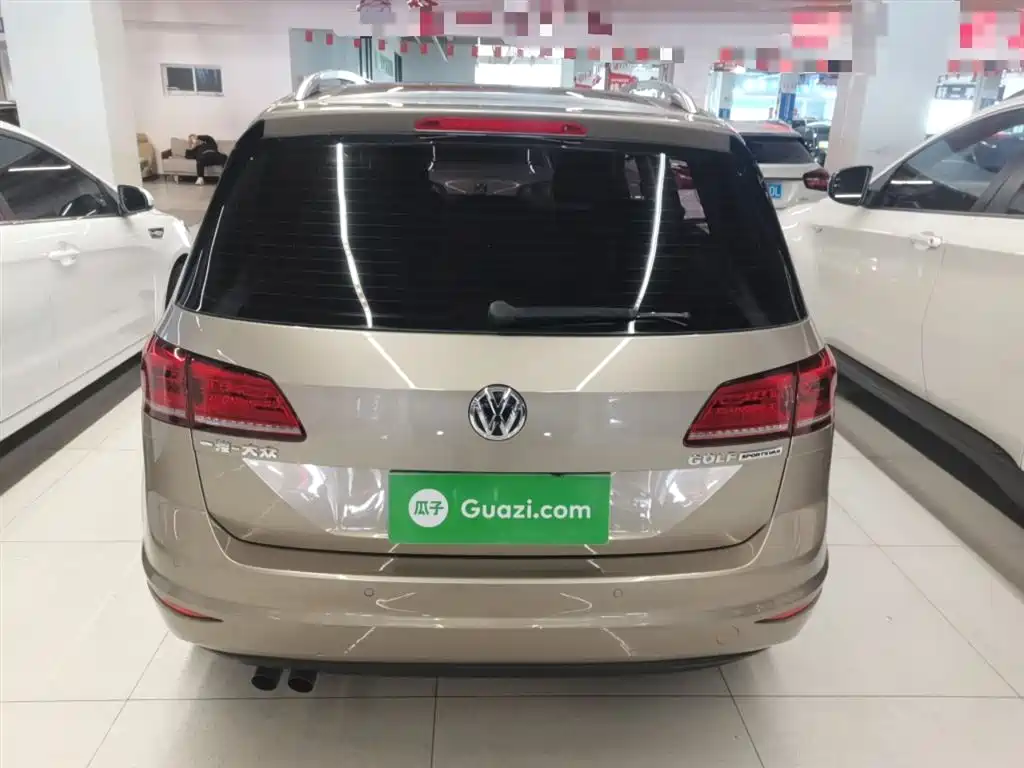 Volkswagen Golf Sportsvan 2018 230TSI Automatic Luxury фото 6