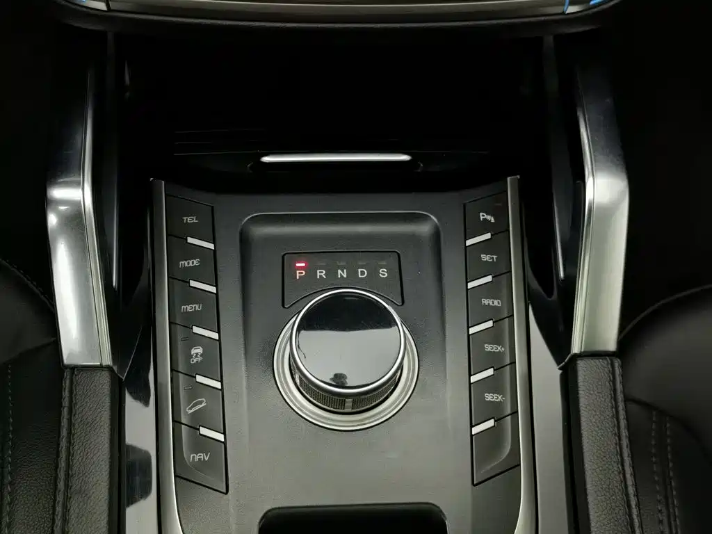 Zotye T700 2019 2017 1.8T DCT Premium New Year Edition