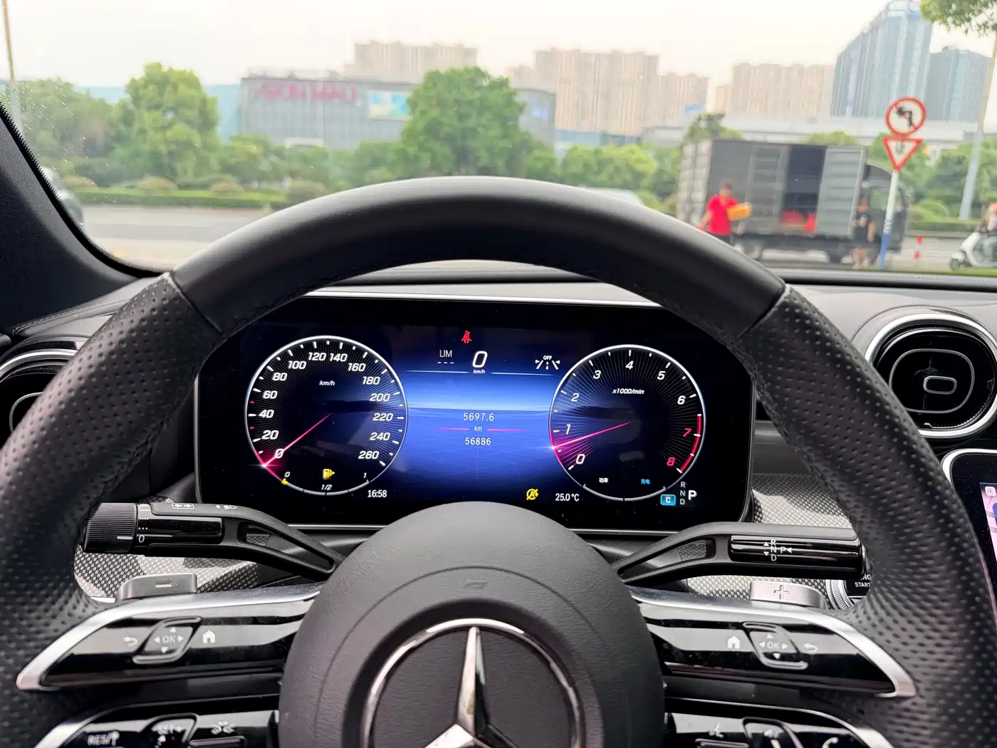 Mercedes-Benz C-Class 2023 C 260 L Sport фото 11