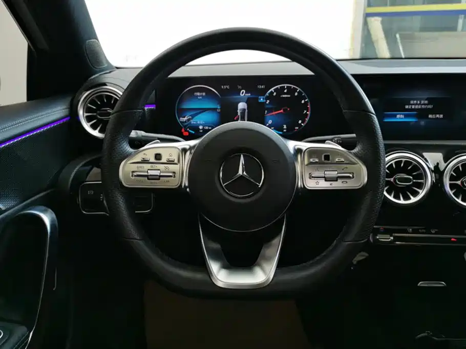 Mercedes-Benz A-Class 2022 Facelift II A 200 L Sport Sedan Fashion фото 15