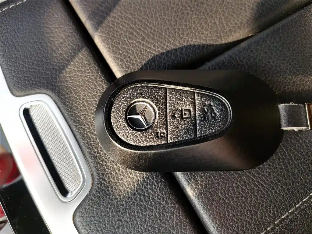 Mercedes-Benz EQE 2022 350 Luxury Edition фото 12