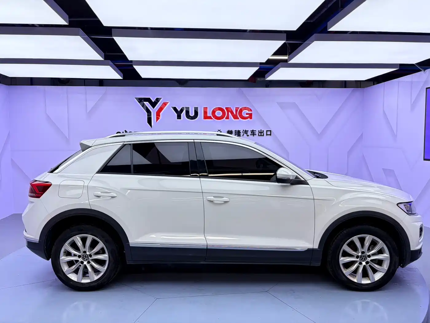 Volkswagen T-ROC 2022 280TSI DSG 2WD Comfort PLUS фото 7