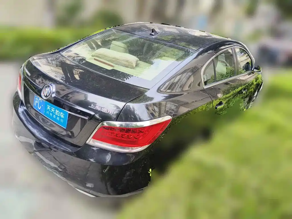 Buick LaCrosse 2010 2009 Model 2.4L Premium Edition
