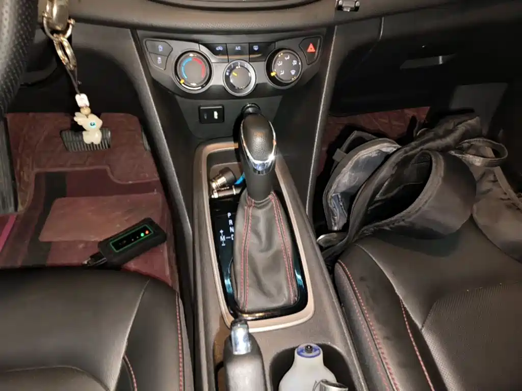 Chevrolet Monza 2020 Mild Hybrid Redline 320T Dual-Clutch Refreshing Edition фото 14