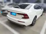 Фото 2 - Volvo S60