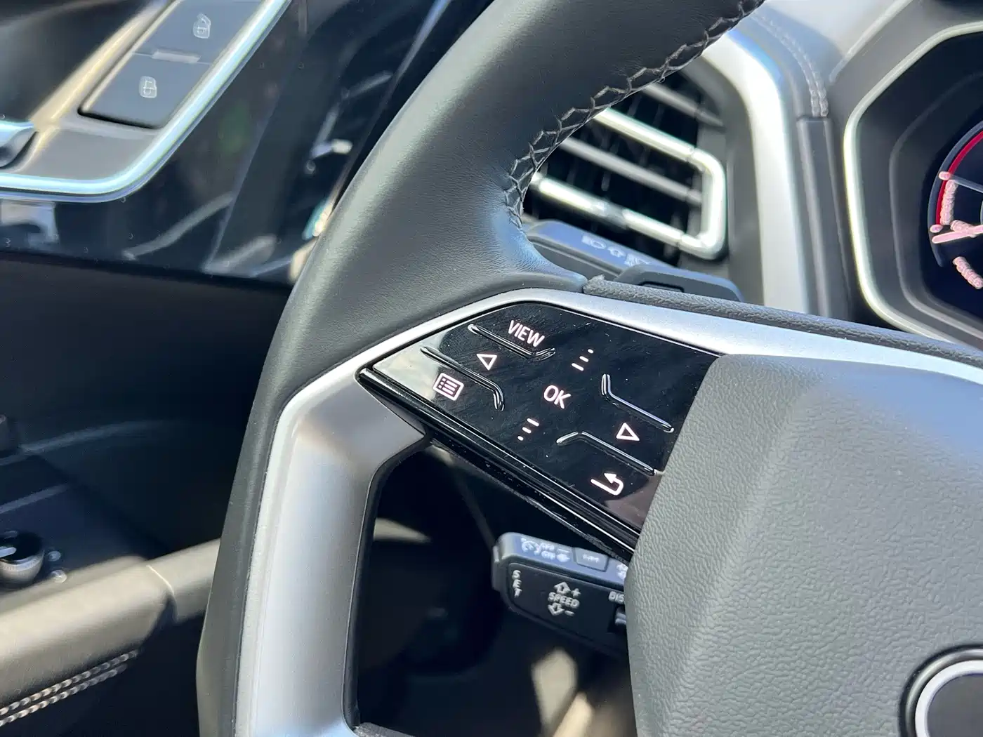 Audi Q4 e-tron 2024 2024 40 e-tron Pioneer Edition