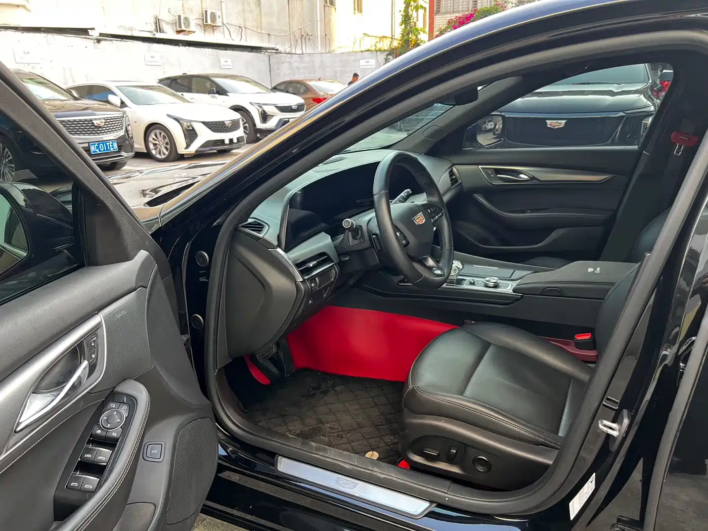Cadillac CT5 2024 28T Luxury Model Pro фото 9