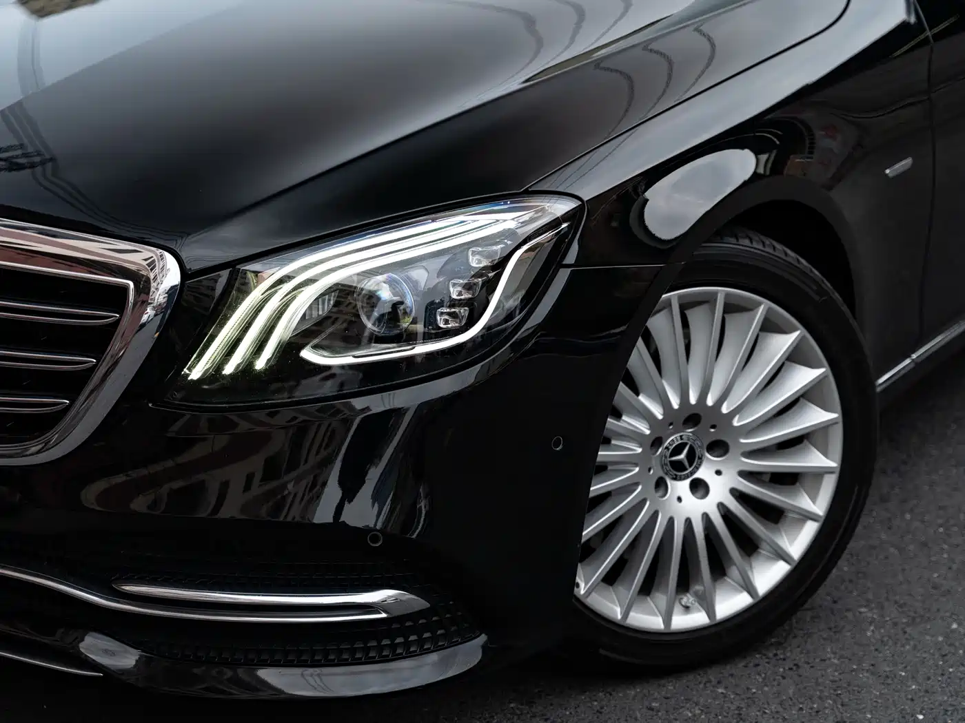 MERCEDES-BENZ S CLASS