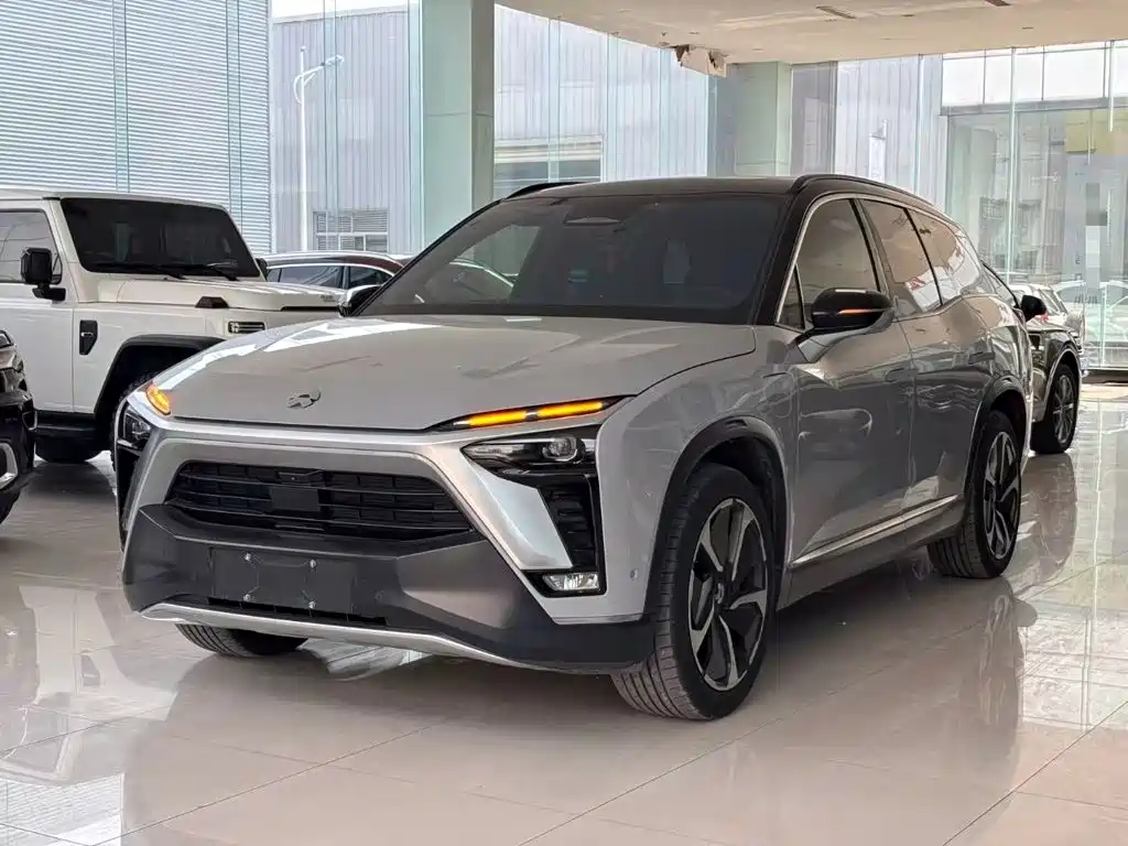 NIO ES8 2022 Model 100kWh Signature 6-Seater