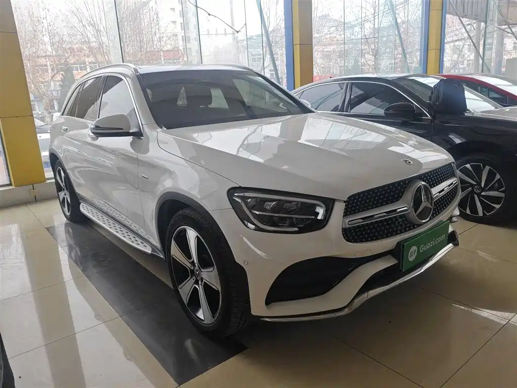 Mercedes-Benz GLC 2022 Facelift GLC 300 L 4MATIC Dynamic Collector's Edition фото 4