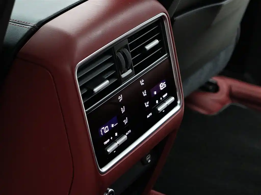 Porsche Cayenne 2019 Cayenne Coupé 3.0T фото 10