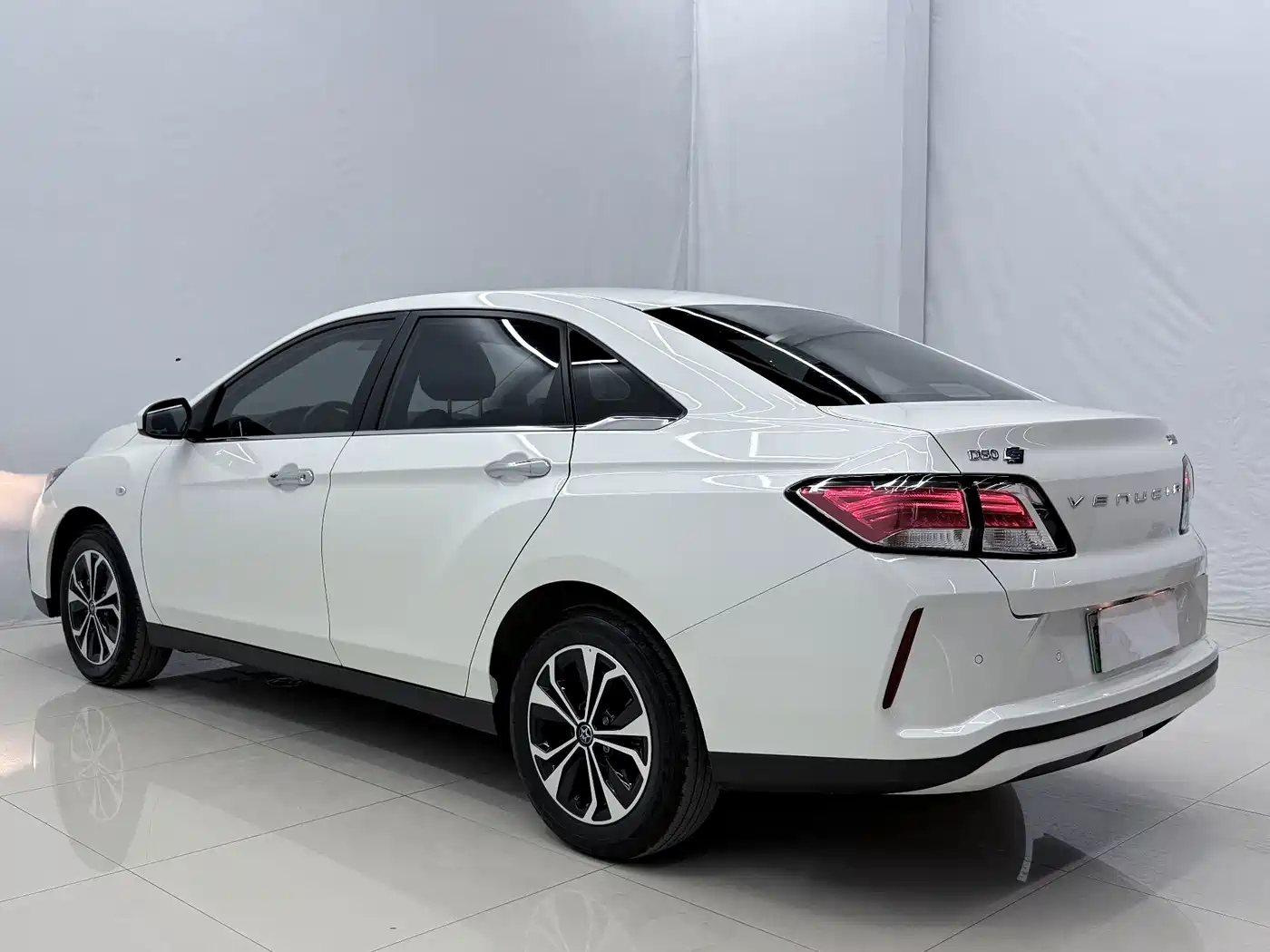 Venucia D60EV 2026 2023 PLUS Comfort SI Edition