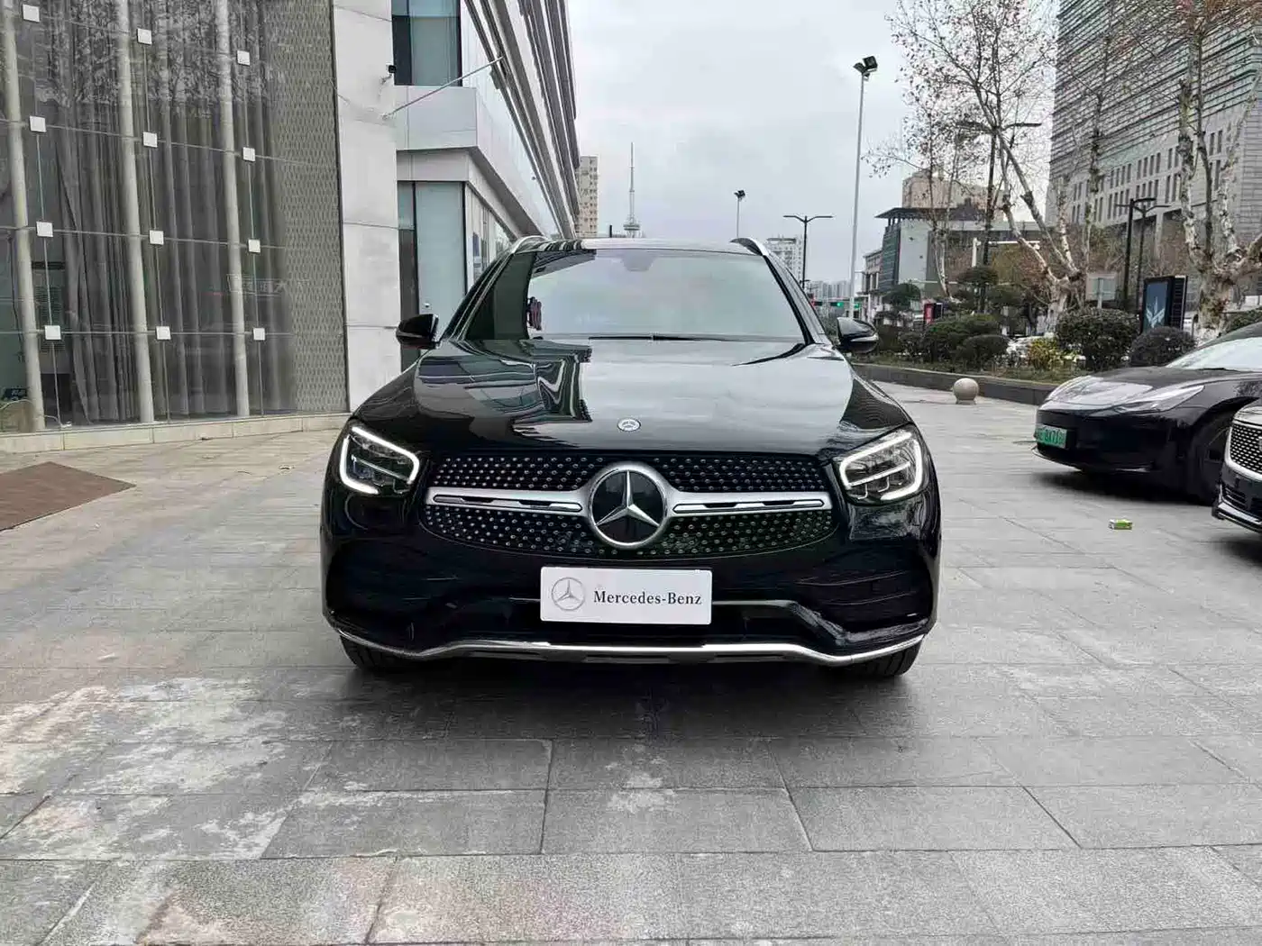 Mercedes-Benz GLC 2020 GLC 260 L 4MATIC Luxury фото 2