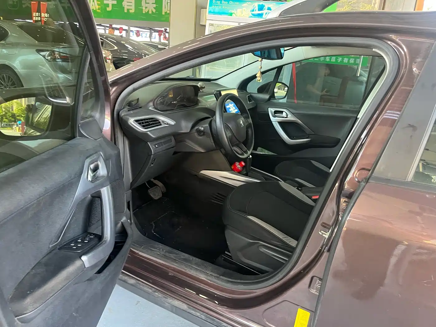 Фото 6 - Peugeot 2008