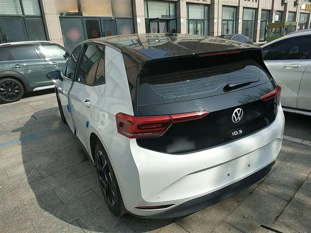 Volkswagen ID.3 2025 Smart Pure Intelligent Edition фото 5