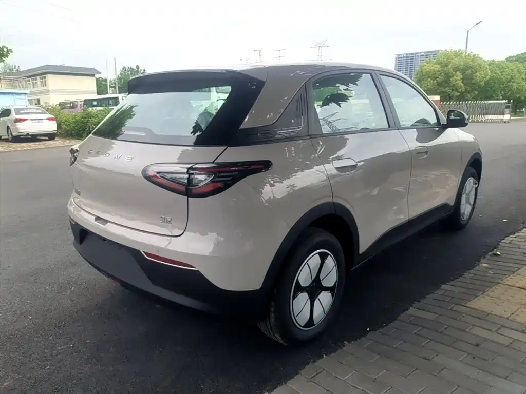 Geely Galaxy Starry Wish 2026 Edition 310km Youth Version фото 7