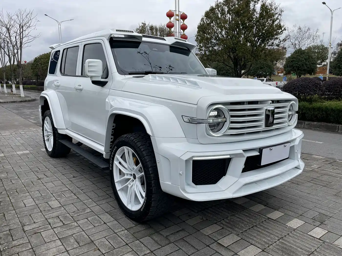 Tank 300 2024 2.0T Explorer фото 2
