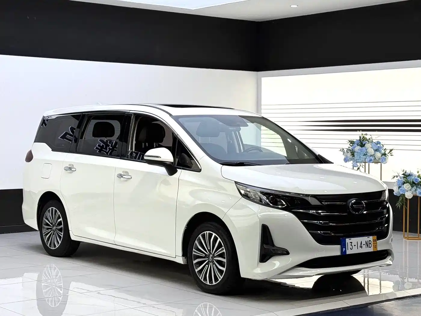 GAC Trumpchi Trumpchi M6 2019 270T DCT Premium Edition (7-seater) (China VI) фото 2
