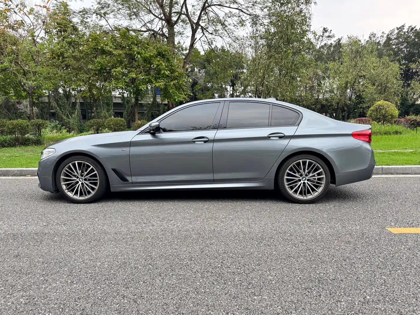 BMW 5 Series (Import) 2019 Facelift 530i M Sport Package фото 8