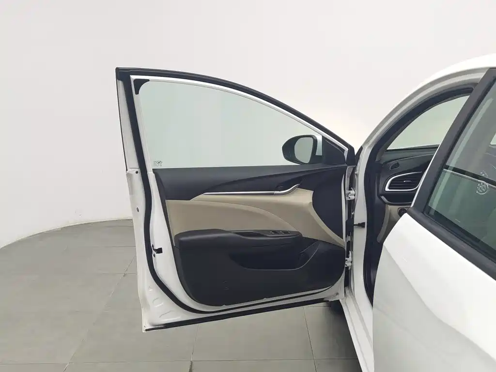 Фото 8 - Buick Excelle