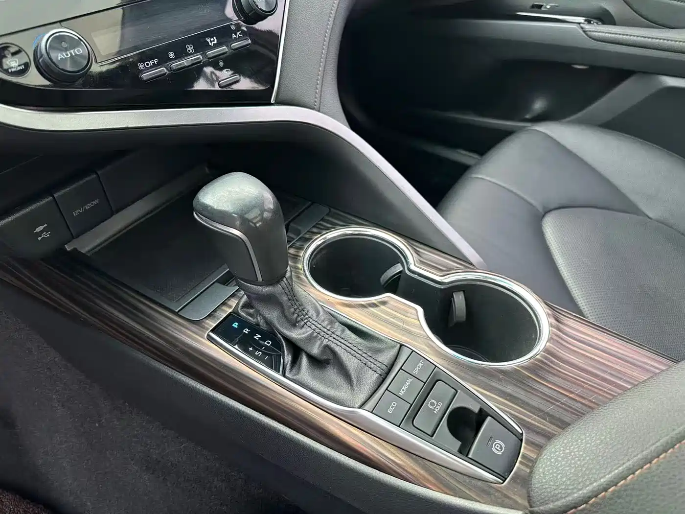 Toyota Camry 2019 2.5G Luxury (China V) фото 14
