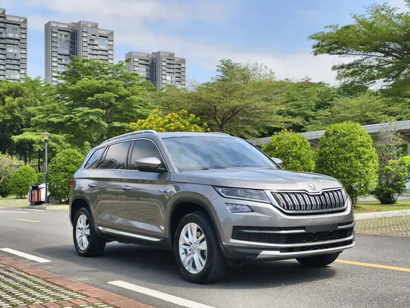 Škoda Kodiaq 2018 Facelift TSI330 5-seat 2WD Premium Luxury Edition фото 4