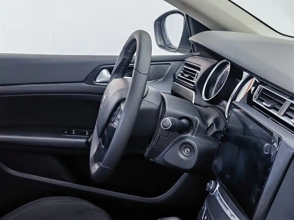 Peugeot 408 2015 Model 1.2T Automatic Luxury Edition фото 22