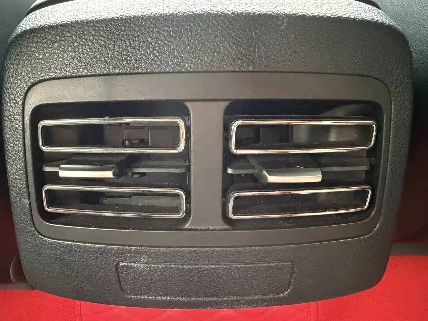 BYD Qin PLUS 2021 DM-i 120KM Flagship фото 11