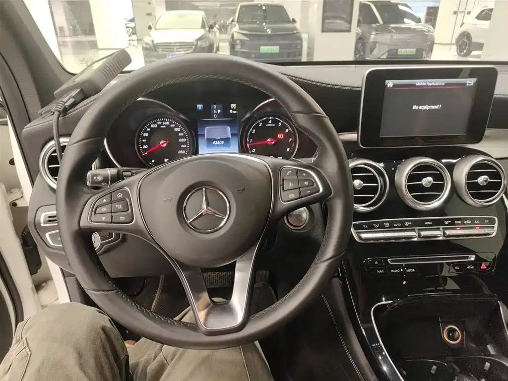 Mercedes-Benz GLC 2016 GLC 200 4MATIC фото 6