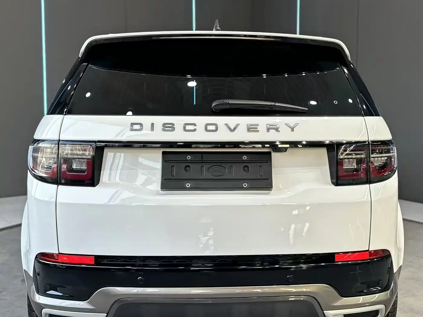 LAND ROVER DISCOVER SPORTS