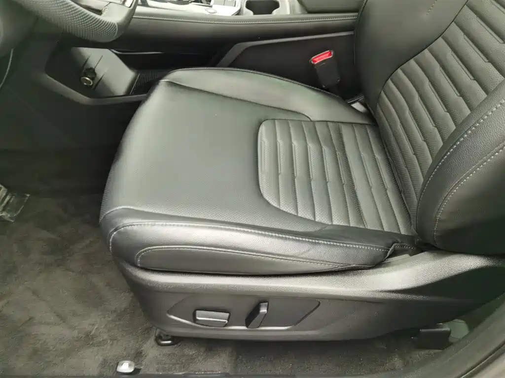 Kia Sportage 2023 2.0T 2WD Premium Edition фото 20