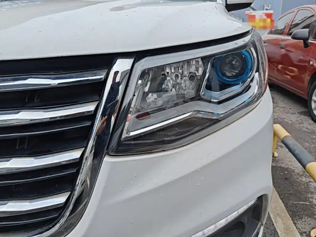 Dongfeng Fengxing Fengxing SX6 2017 2016 1.6L Manual Premium