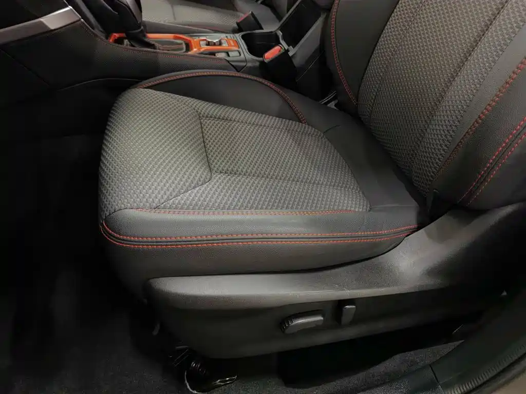 Subaru Forester 2021 2.0i X-Sport Edition with EyeSight фото 20