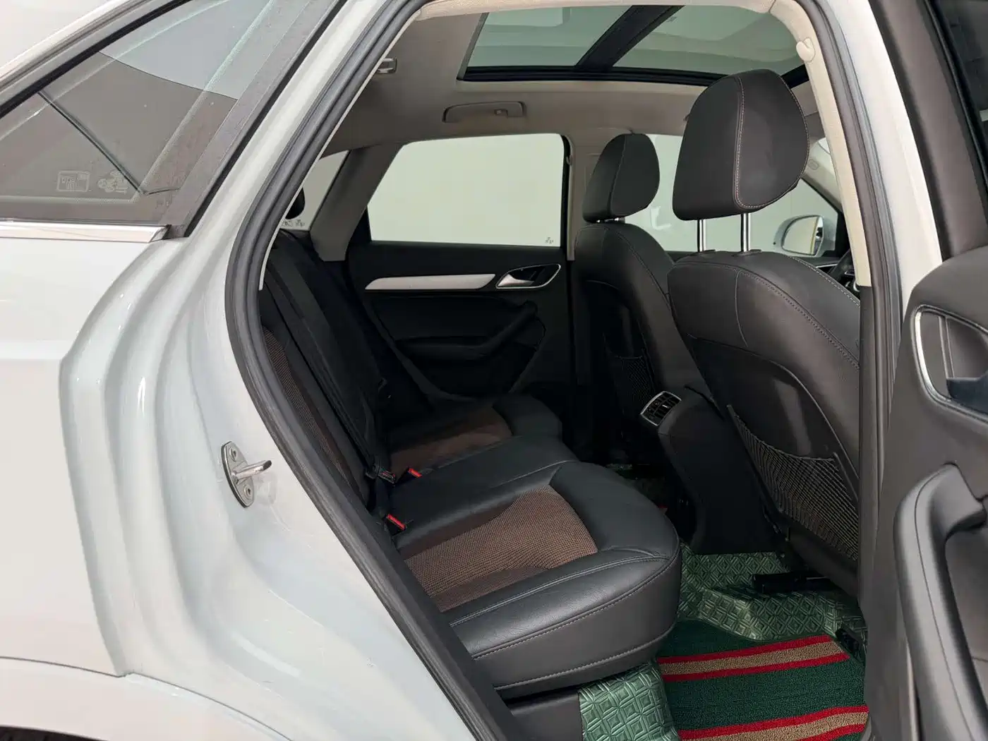 Audi Q3 2018 35 TFSI Fashion Collector's Edition фото 19