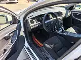 Фото 4 - Volvo V60