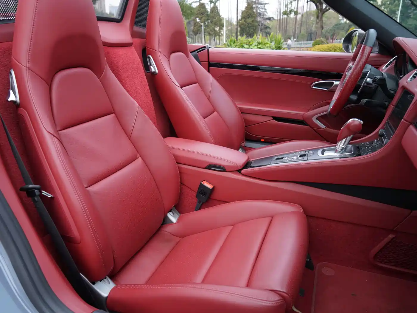 Porsche 718 2022 Boxster T 2.0T фото 8