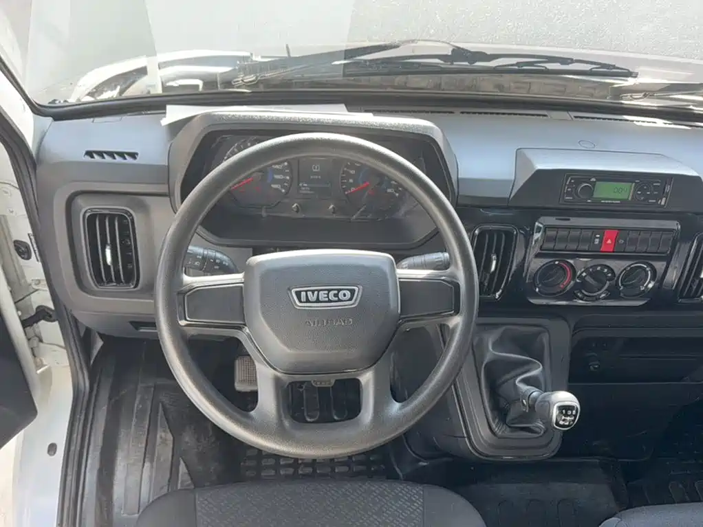 Фото 3 - Iveco Daily