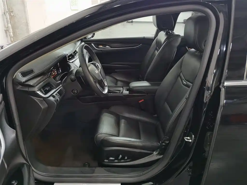 Cadillac XTS 2018 28T Elite фото 10