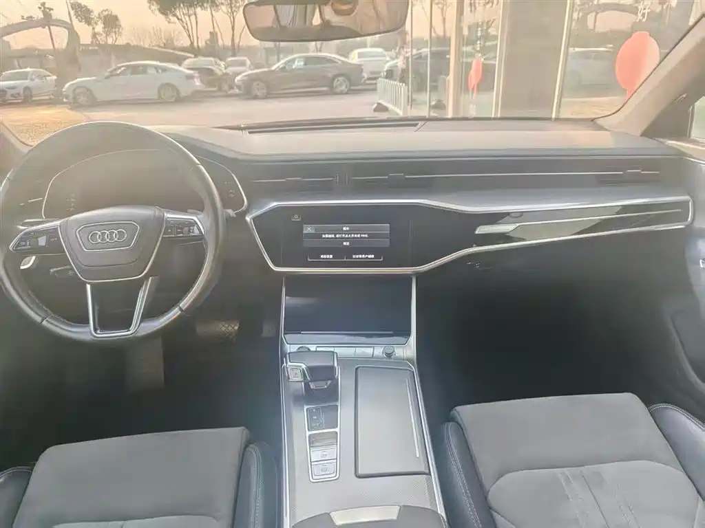 Audi A6L 2024 40 TFSI Luxury Dynamic фото 6
