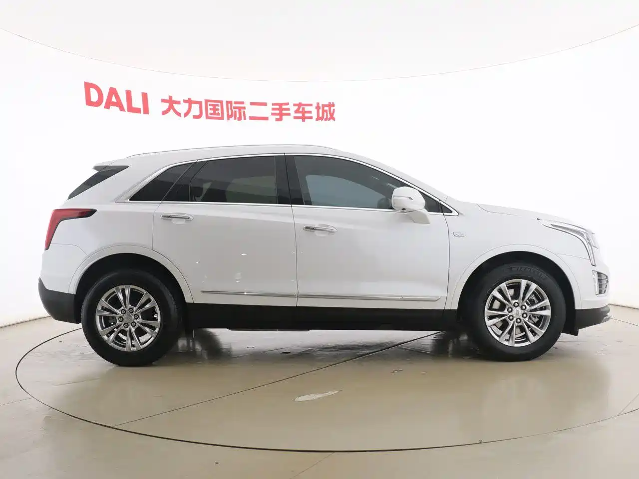 Cadillac XT5 2021 28T 4WD Luxury фото 4