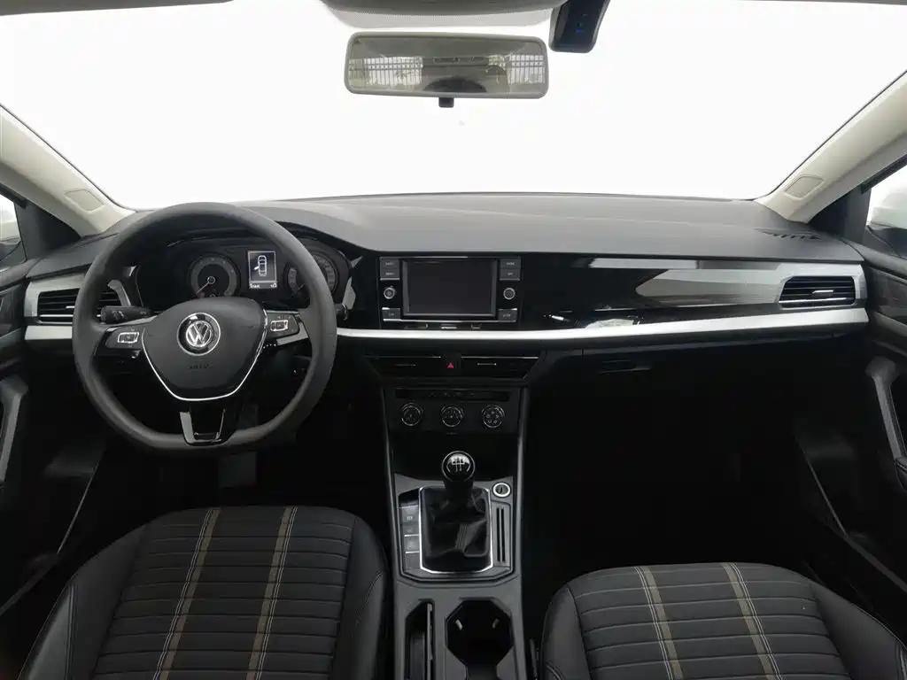 Volkswagen Lavida 2018 1.5L Manual Comfort Edition China V фото 5