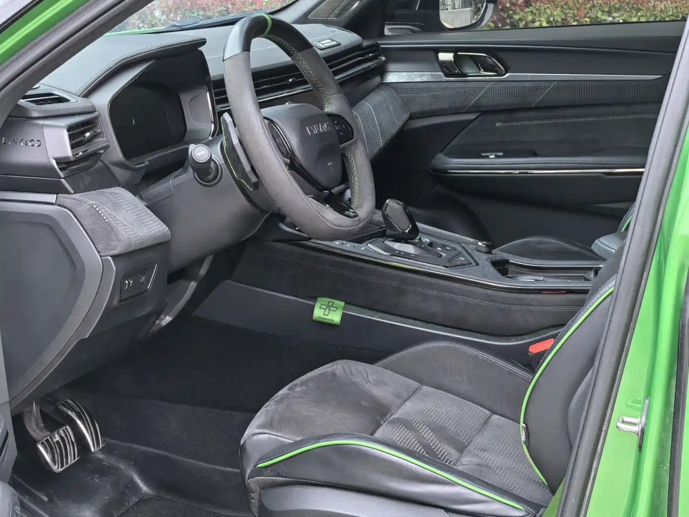Lynk & Co 05 2022 Model 05+ 2.0TD Automatic Performance Package фото 15