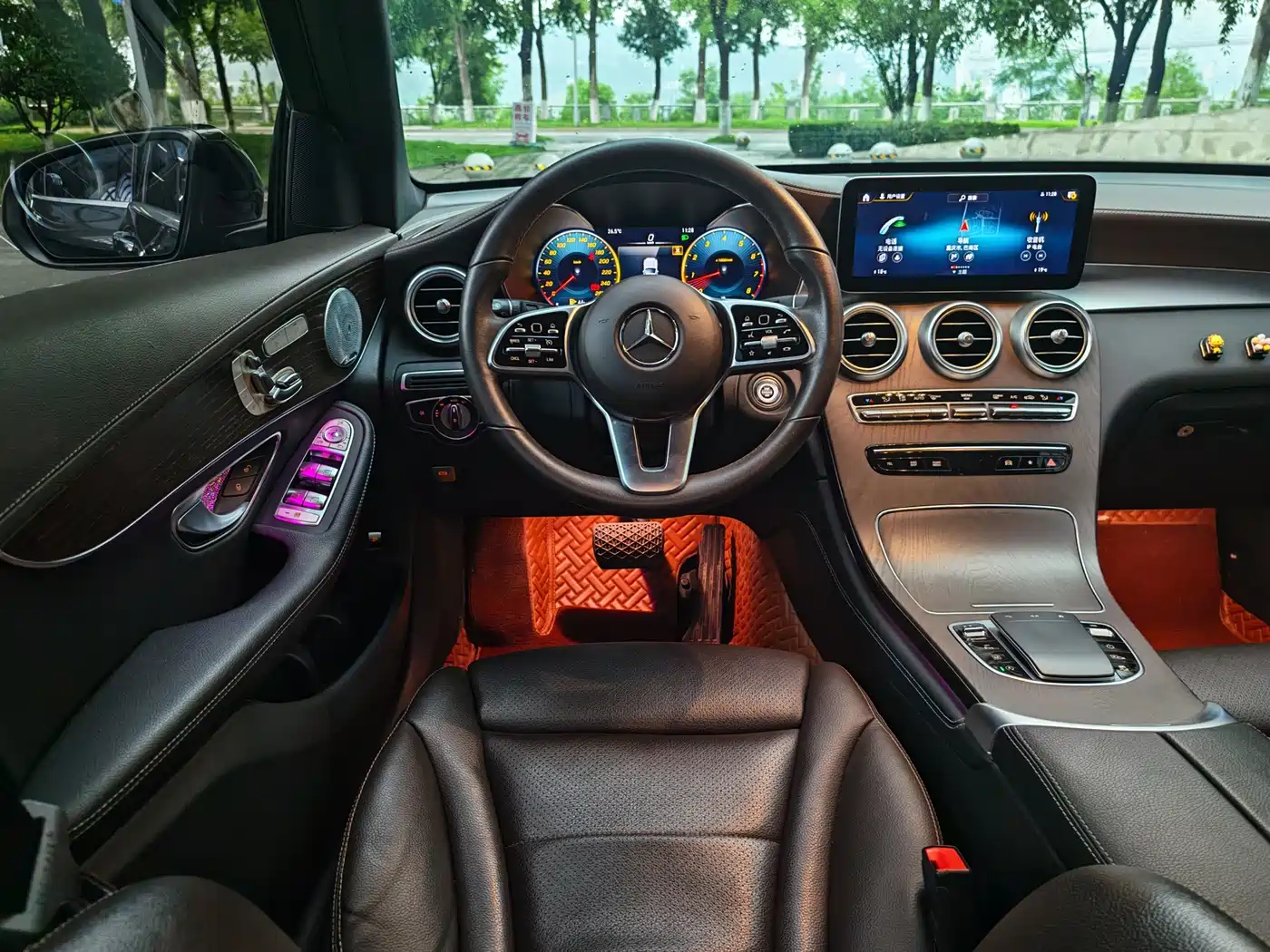 Mercedes-Benz GLC 2021 GLC 260 L 4MATIC Luxury фото 11