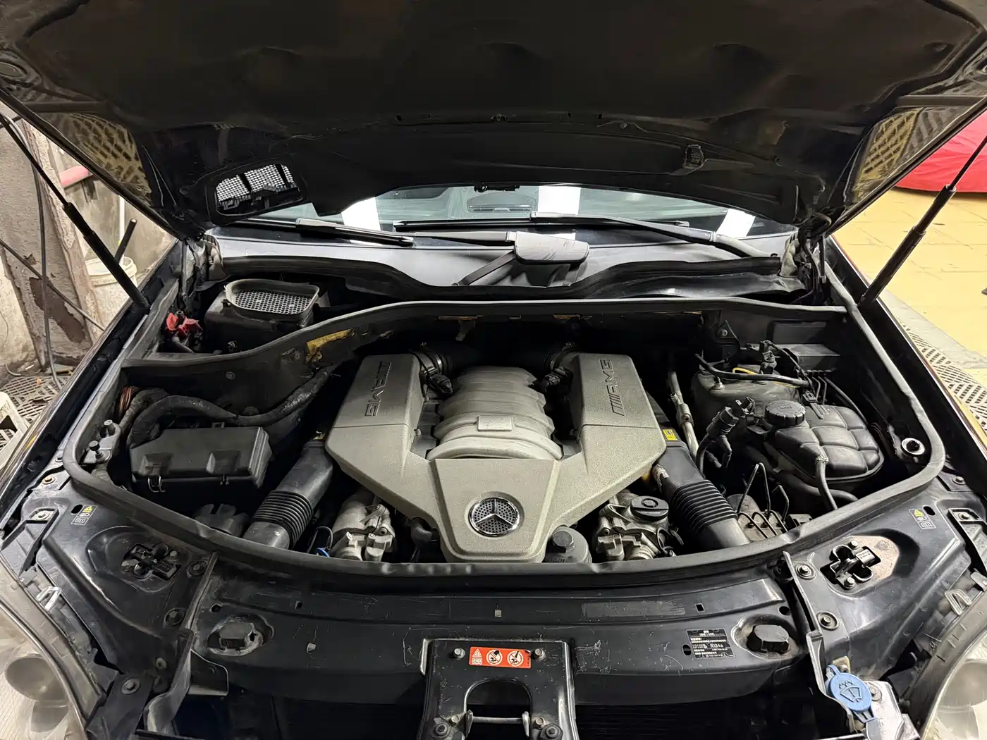 Mercedes-Benz M-Class AMG 2007 AMG ML 63 фото 35