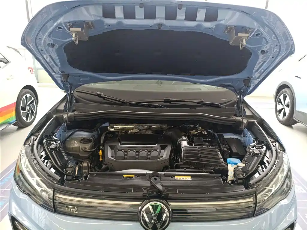 Volkswagen Tiguan L 2024 PRO 380TSI 4WD R-Line Premium Edition фото 20