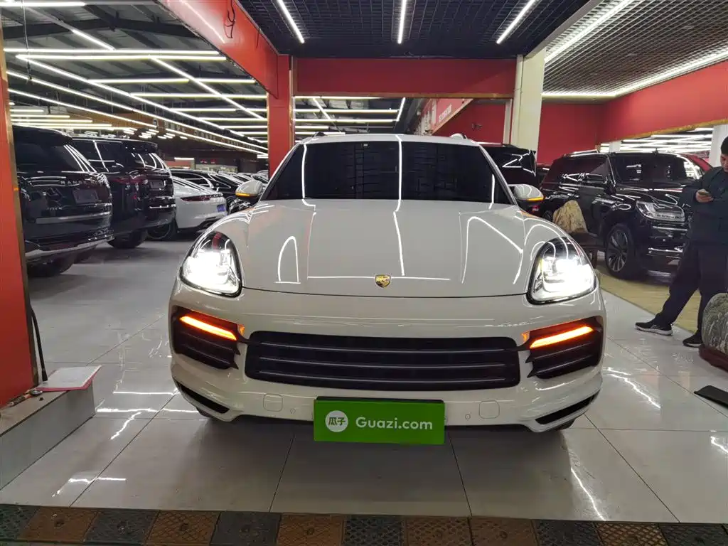 Porsche Cayenne 2018 Cayenne 3.0T фото 3