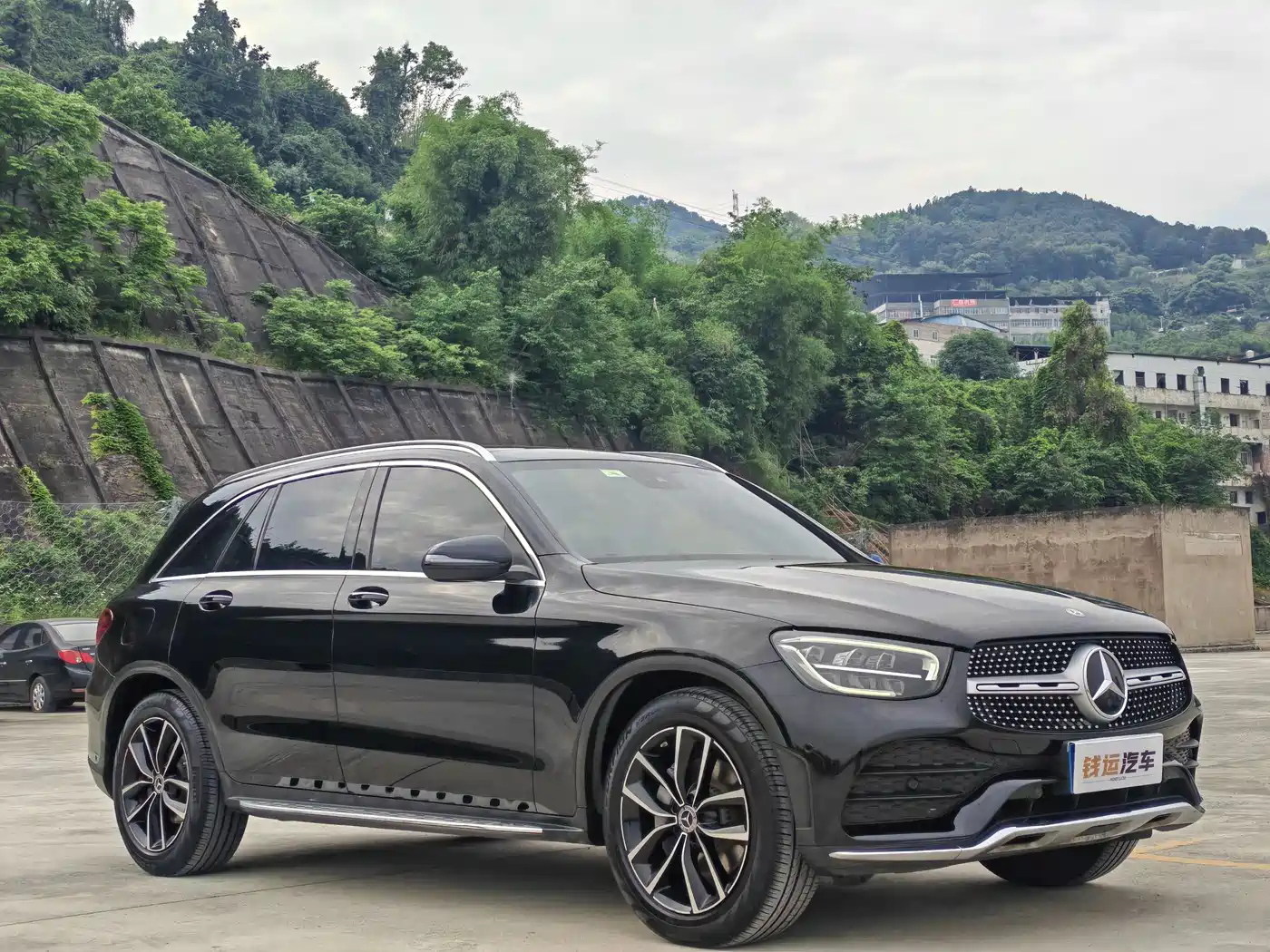 Mercedes-Benz GLC 2020 Facelift GLC 300 L 4MATIC Dynamic фото 4