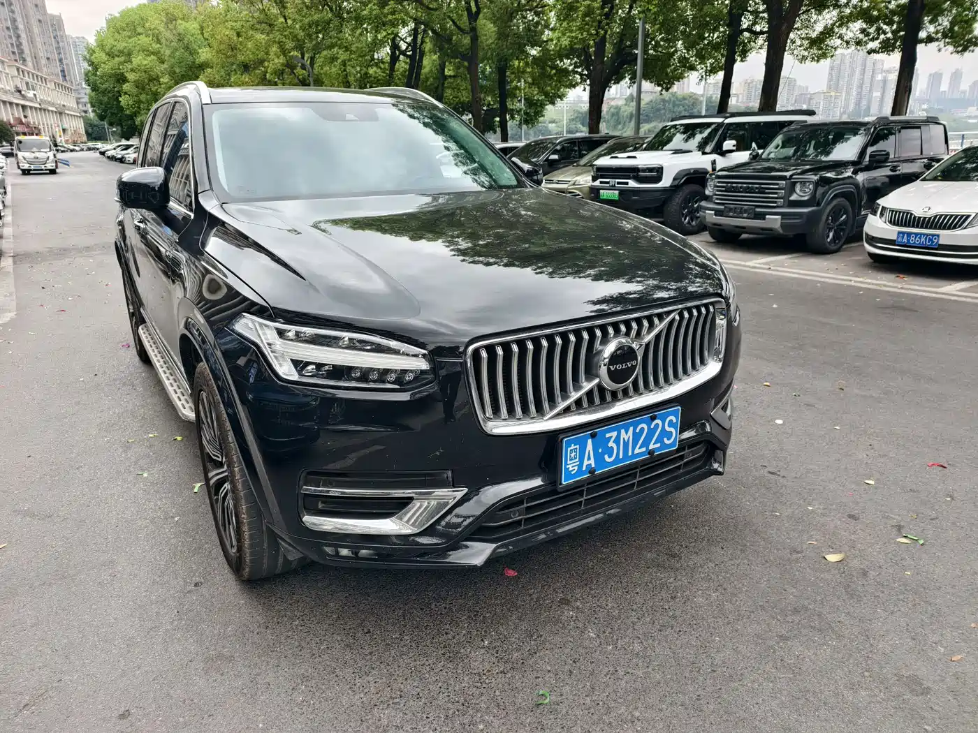 Photo 3 - Volvo XC90