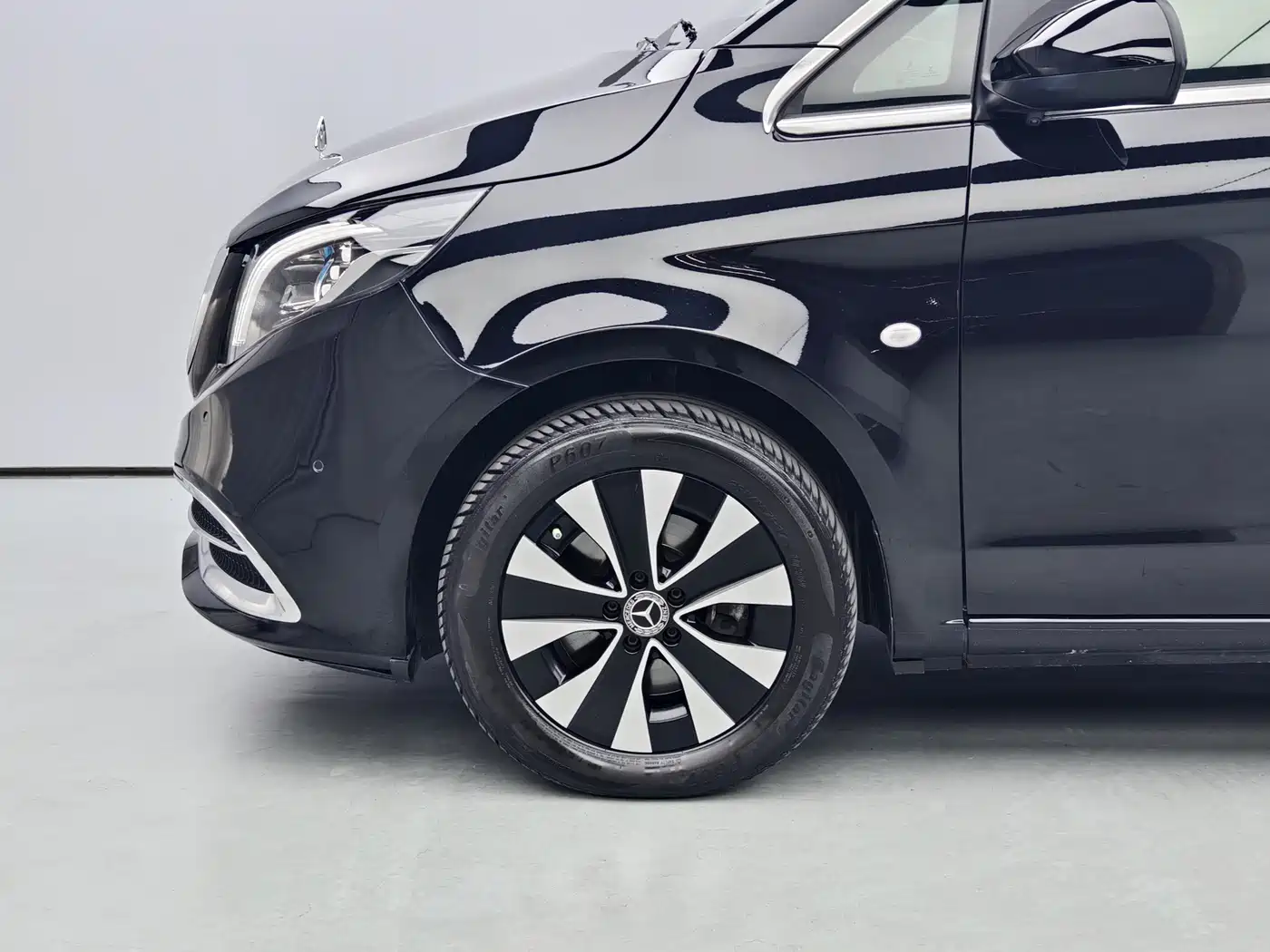 Mercedes-Benz Vito 2021 2.0T Elite 7-Seater фото 6