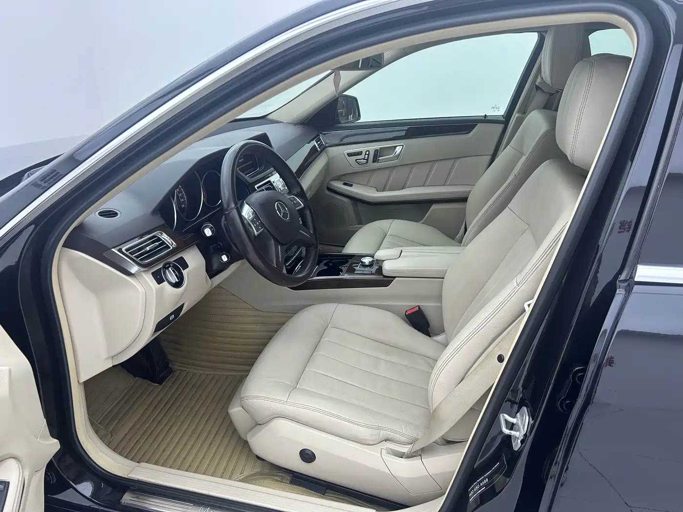 Mercedes-Benz E-Class 2014 E 260 L Luxury Class фото 10